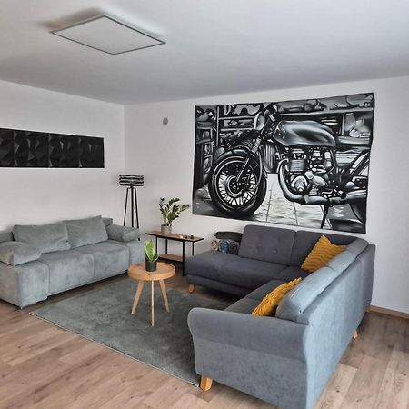 Toelgyes Apartmanhaz Szeged Kültér fotó