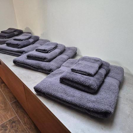 Toelgyes Apartmanhaz Szeged Kültér fotó