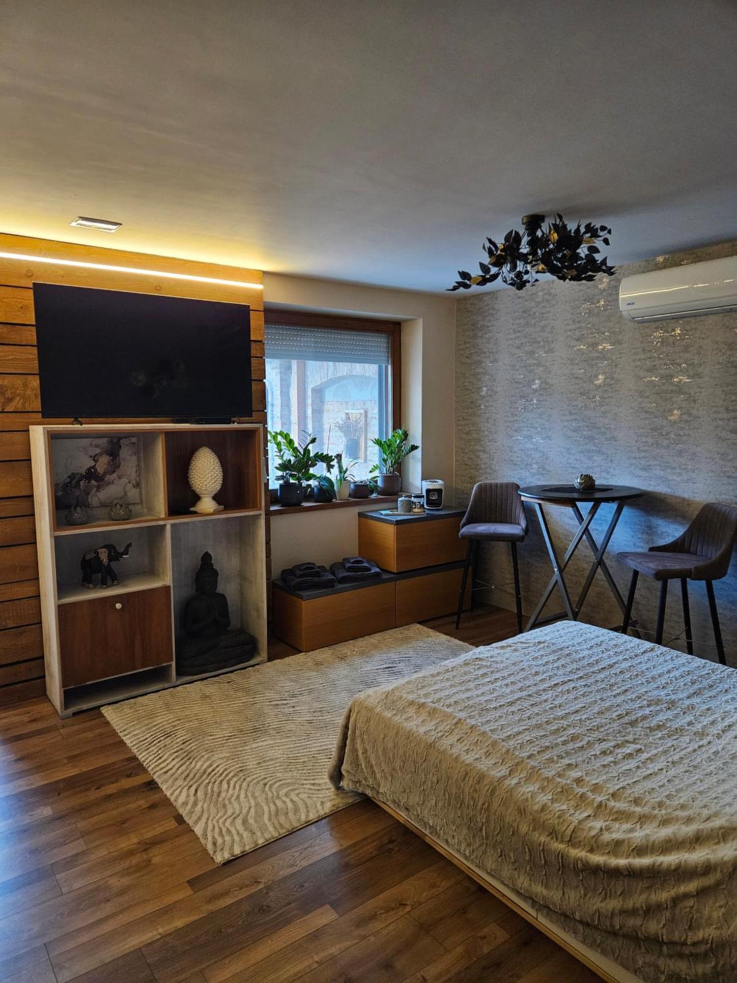 Toelgyes Apartmanhaz Szeged Kültér fotó