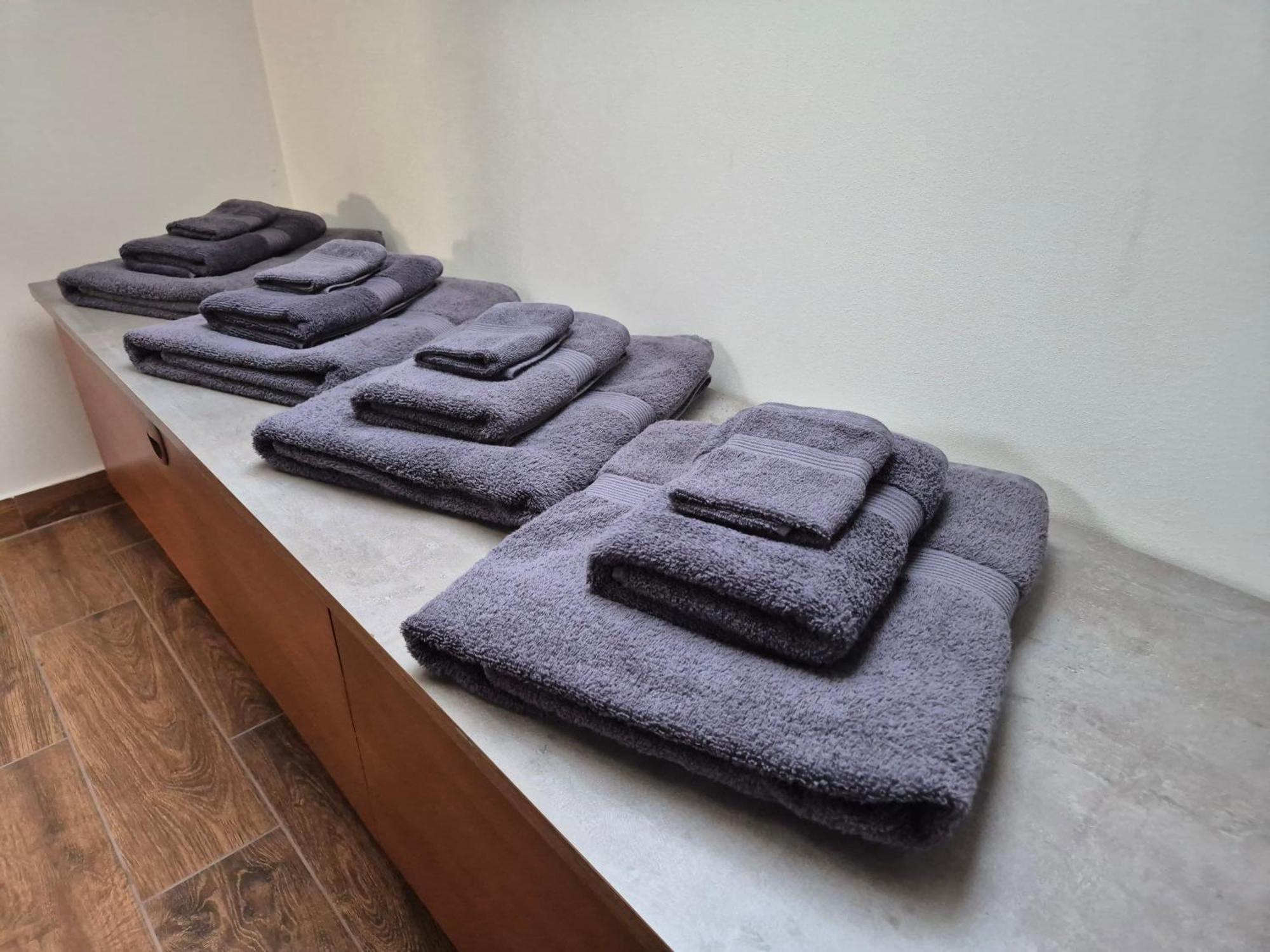 Toelgyes Apartmanhaz Szeged Kültér fotó